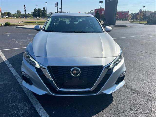 2022 nissan altima sv fwd