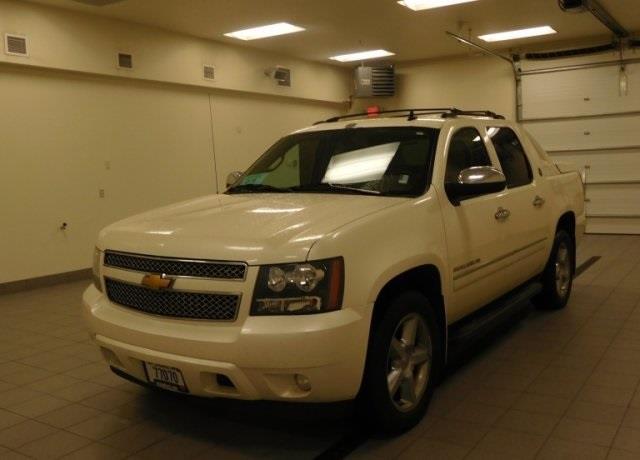2013 chevrolet avalanche ltz black diamond 4x4 ltz 4dr crew cab pickup for sale in jolly acres, south dakota