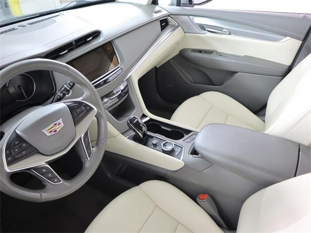 2023 cadillac xt5 premium luxury