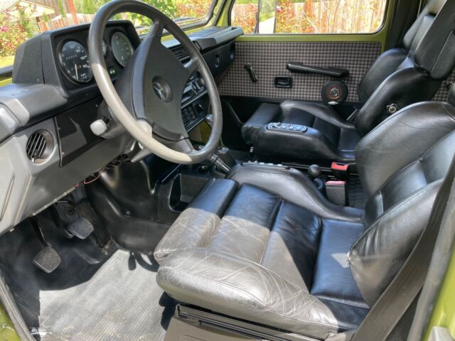mercedes-benz g-class w460 , factory 5 speed manual, factory recaro sports seats