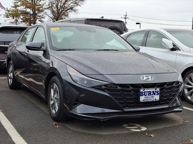 2022 hyundai elantra se