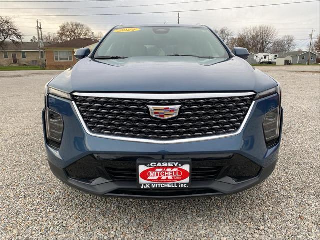 2024 cadillac xt4 premium luxury
