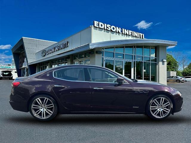2021 maserati ghibli s q4 gransport