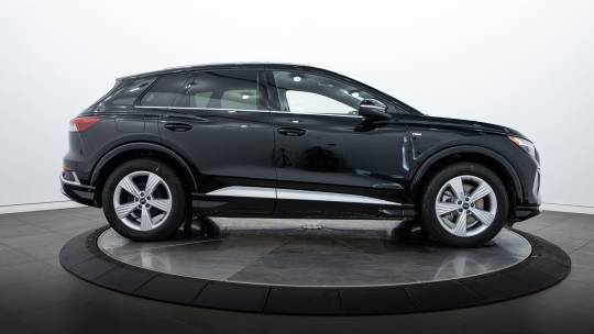 2024 Audi Q4 e-tron