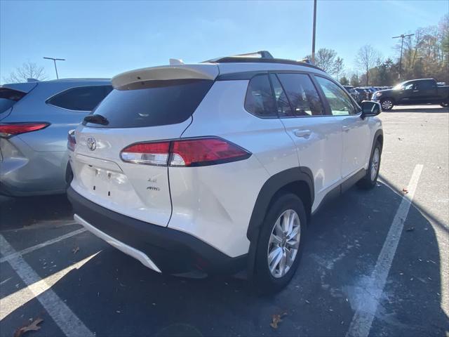 2022 toyota corolla cross le