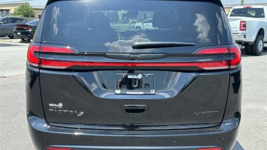 2024 Chrysler Pacifica