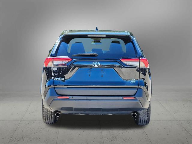 2023 toyota rav4 le