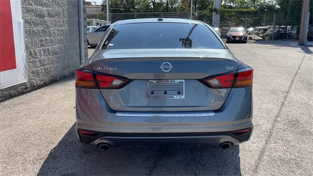2021 nissan altima 2.5 sv