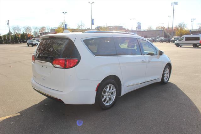 2020 chrysler pacifica touring l