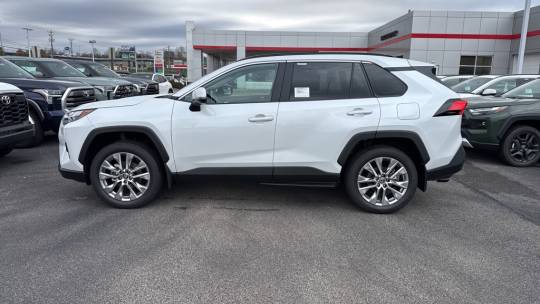 2024 Toyota RAV4