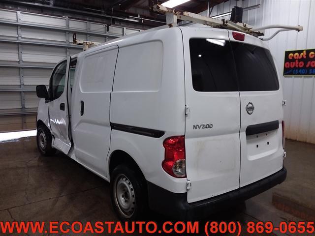 2016 nissan nv200 s