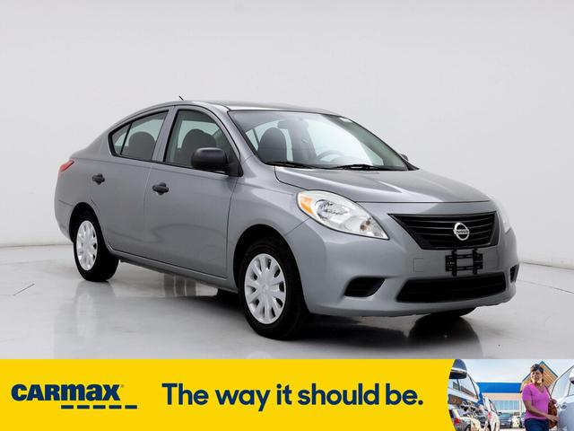 2013 nissan versa s