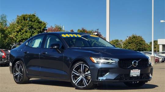 2022 Volvo S60