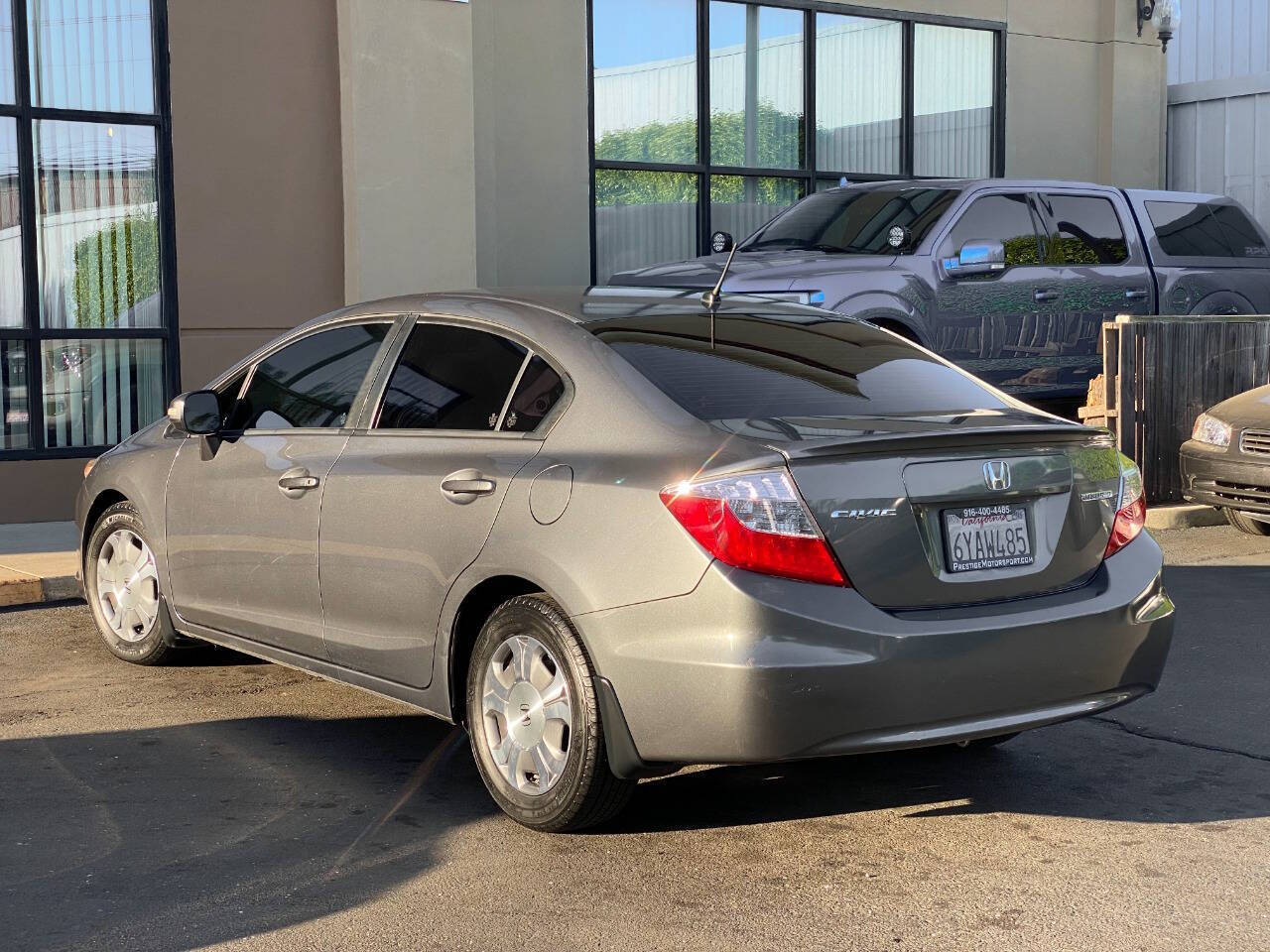 2012 honda civic hybrid 4dr sedan