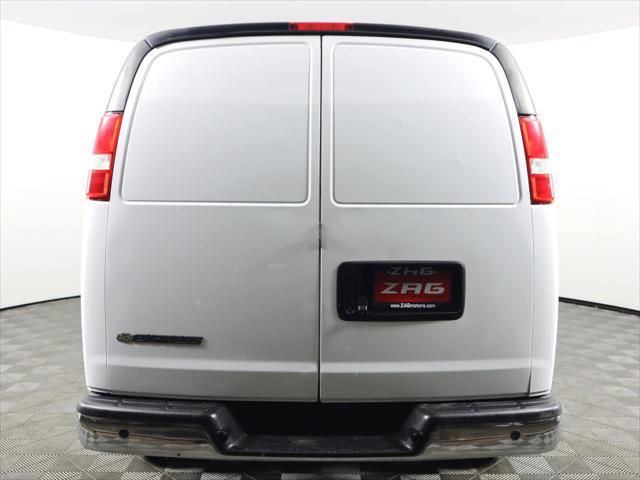 2017 chevrolet express 3500 work van