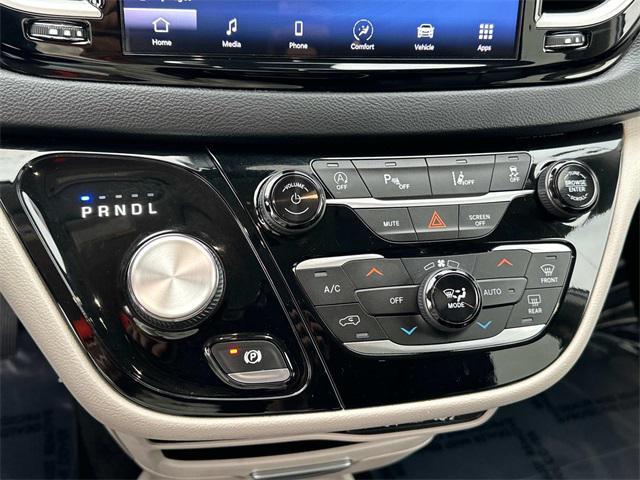 2021 chrysler pacifica touring l