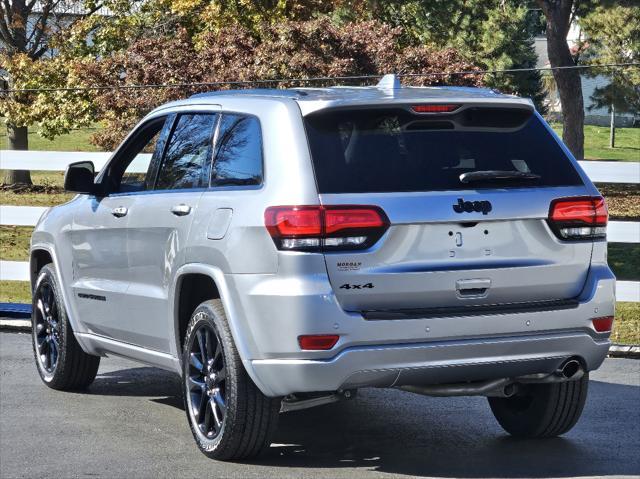 2021 jeep grand cherokee laredo