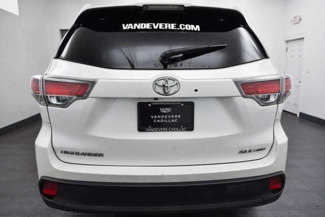2016 toyota highlander xle