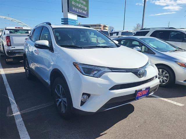 2018 toyota rav4 xle in denver, colorado