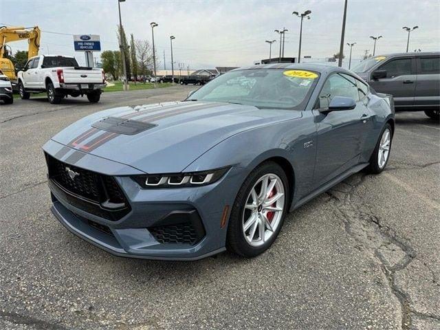 2024 ford mustang gt in janesville, wisconsin
