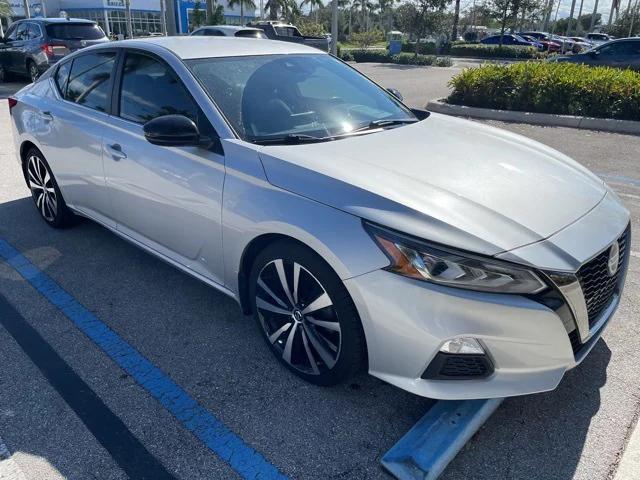 2020 nissan altima sr fwd