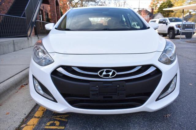 2014 hyundai elantra gt base