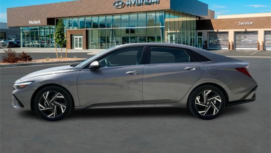 2024 Hyundai Elantra