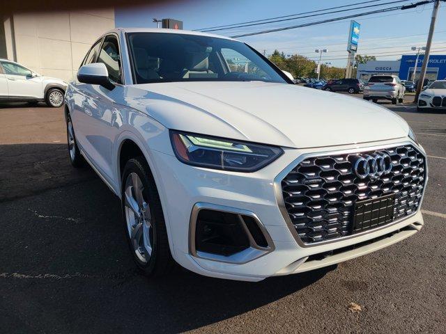 2021 audi q5 40 premium plus