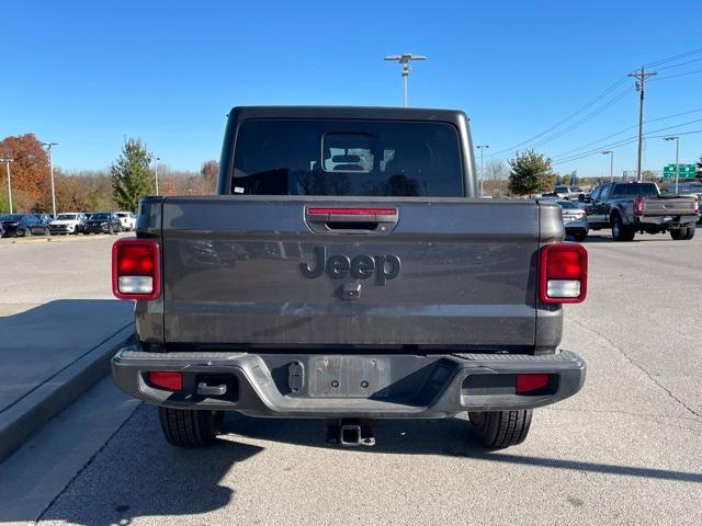 2023 jeep gladiator sport