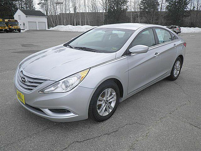 2013 hyundai sonata gls gls 4dr sedan for sale in birch island, maine