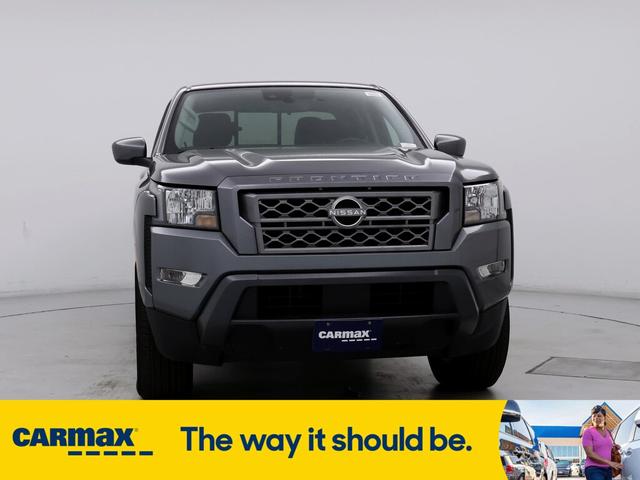 2023 nissan frontier sv