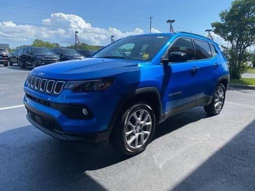 2023 jeep compass latitude lux 4dr 4x4 in jacksonville, north carolina
