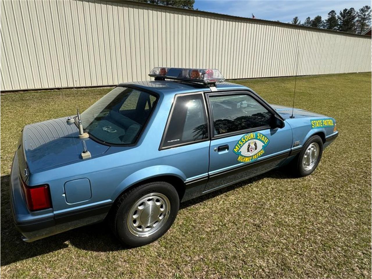 1990 ford mustang