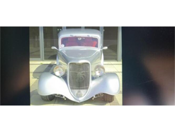 1933 ford 2-dr sedan in indio, california