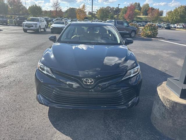 2018 toyota camry le