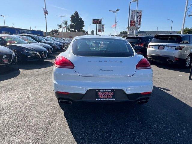 2016 porsche panamera