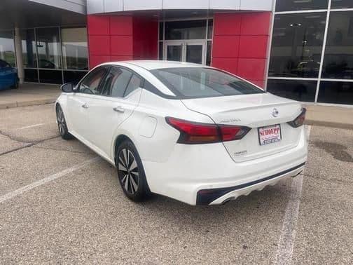 2020 nissan altima in co bluffs, iowa