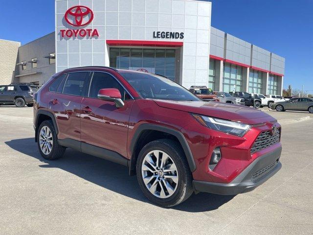 2024 toyota rav4 xle premium