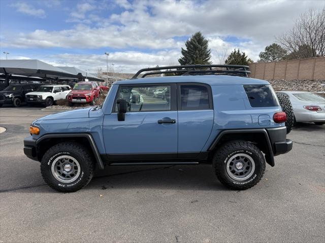 2014 toyota fj cruiser base