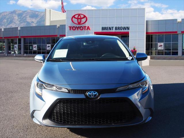 2021 toyota corolla hybrid le