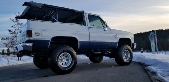 1987 chevy blazer k5 in auto