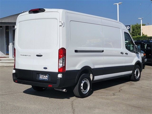 2023 ford transit-250