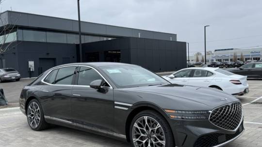 2025 Genesis G90