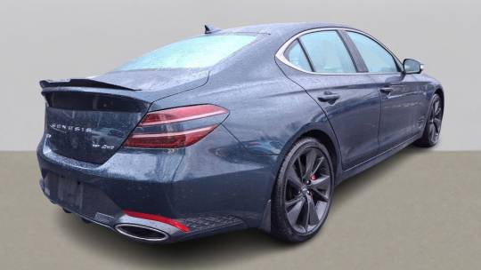 2022 Genesis G70