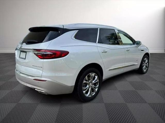 2018 buick enclave avenir