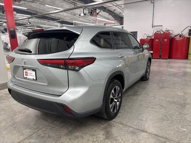 2023 toyota highlander xle