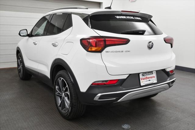 2022 buick encore gx essence