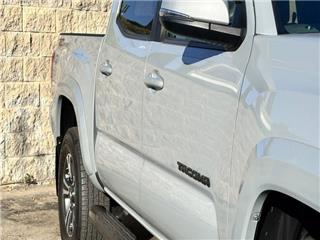 2019 Toyota Tacoma sr5 v6