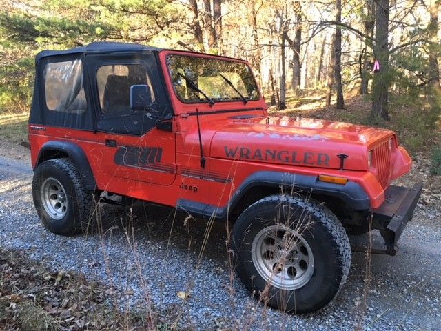 jeep wranlger "survivor" 6 cylinder