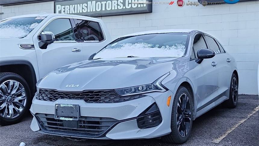 2022 kia k5 gt-line
